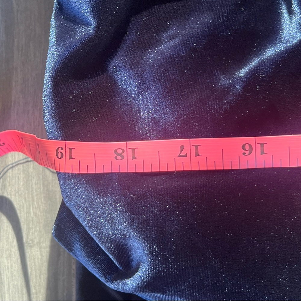 Fabletics Bomber Jacket Cropped Size Small - image 4